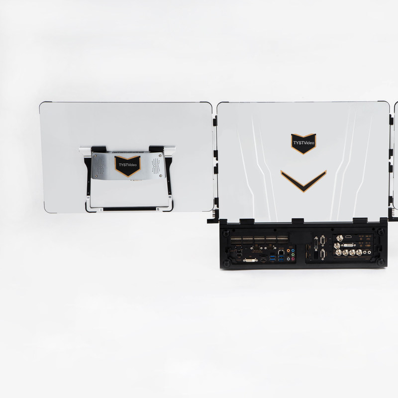 インターネット信号源 17.3 インチ 携帯型屋外スポーツゲーム用の3スクリーンライブストリーミング機器